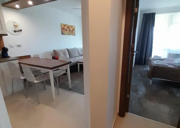 Belvedere Club H79 Apartment *